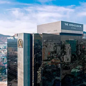 5* Hotel The Ambassador - A Pullman